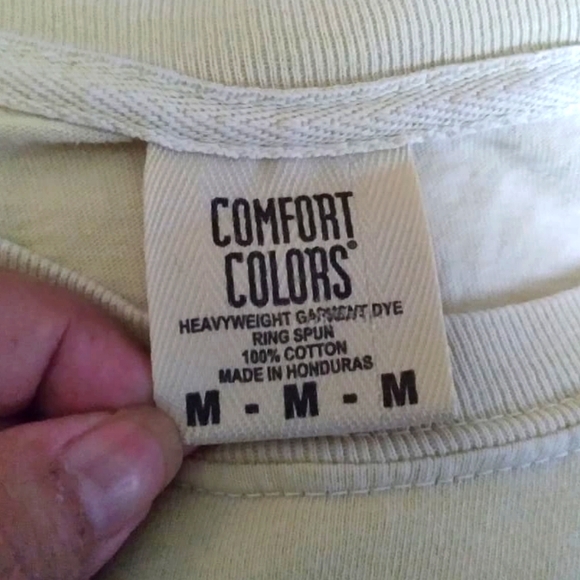 Comfort Colors Frio River short-sleeve tshirt, size Medium - Picture 5 of 8